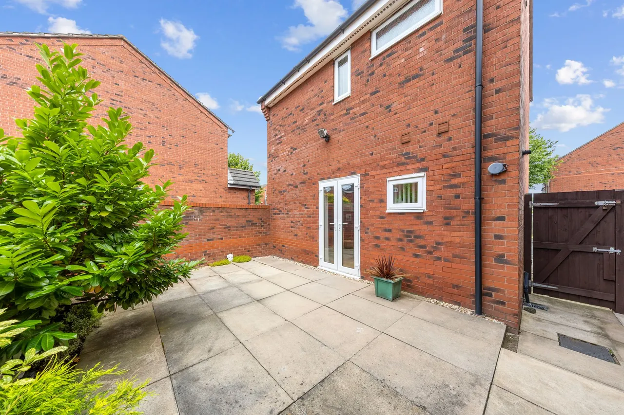 Harrison Close, Warrington, Warrington, WA1 3GH, photo 5