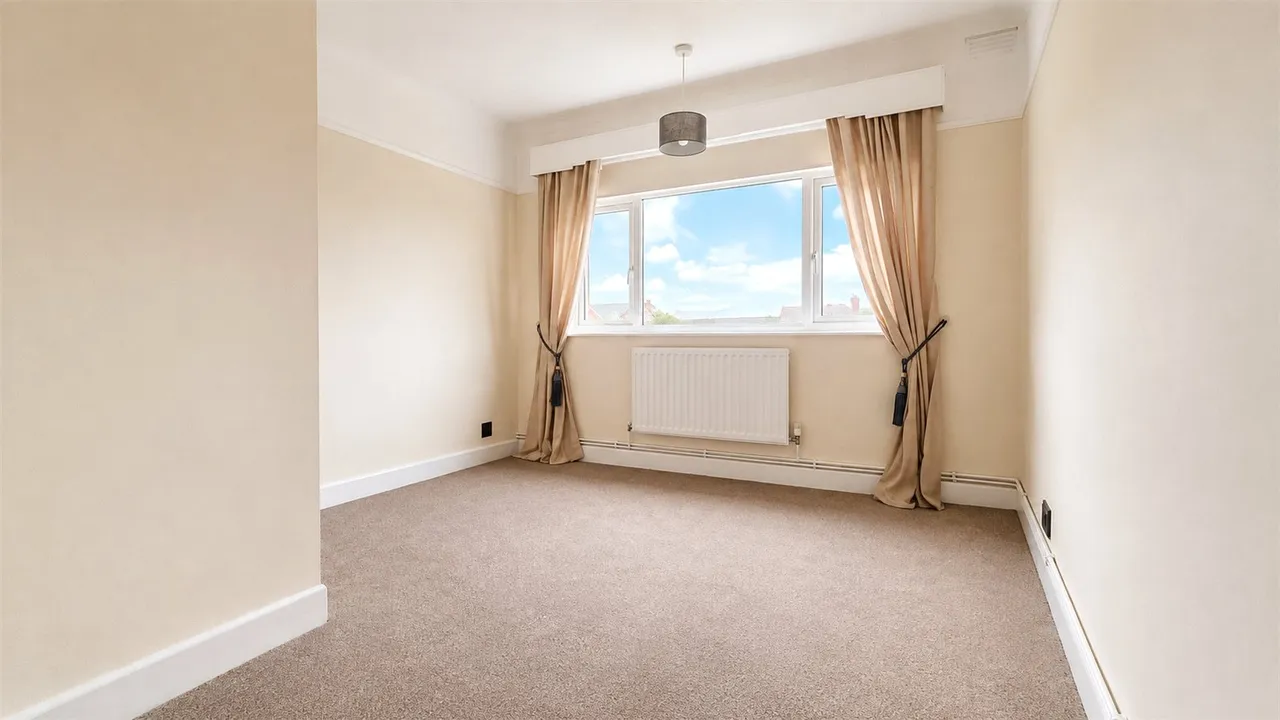 Burbo Bank Road South, L23, photo 16