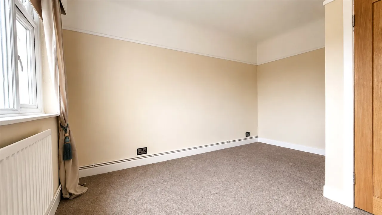 Burbo Bank Road South, L23, photo 15