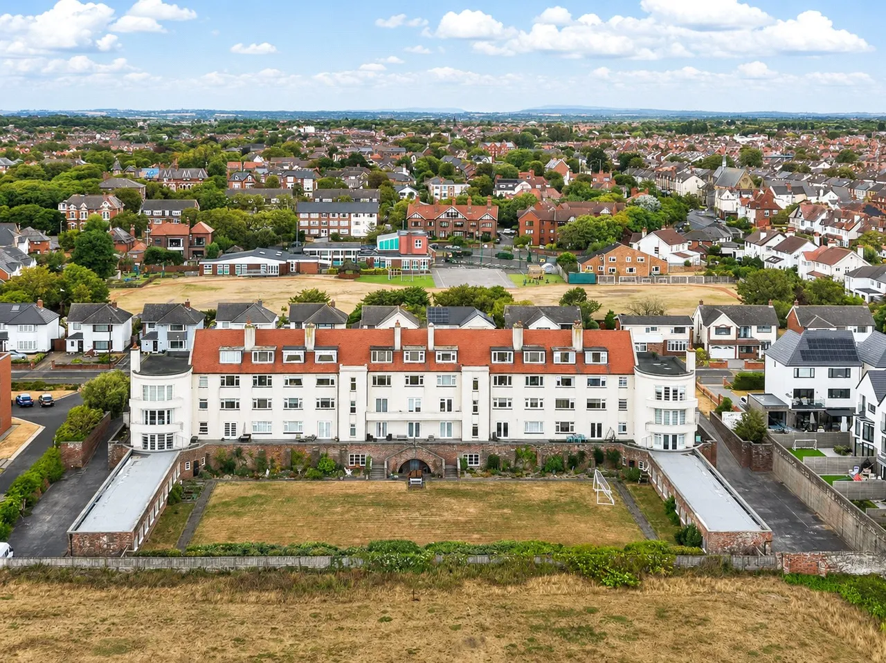 2 bed flat for sale, Burbo Bank Road South, L23