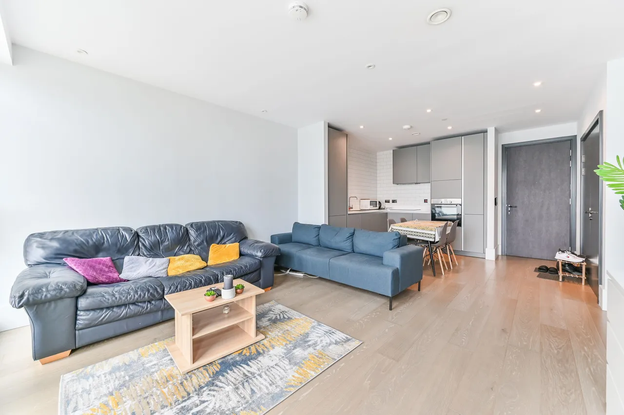 Flat 130 (25% Share), Leon House, Croydon, photo 4