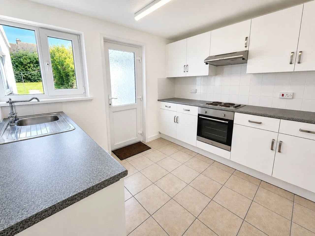 John Lewis Street, Hakin, SA73, photo 5