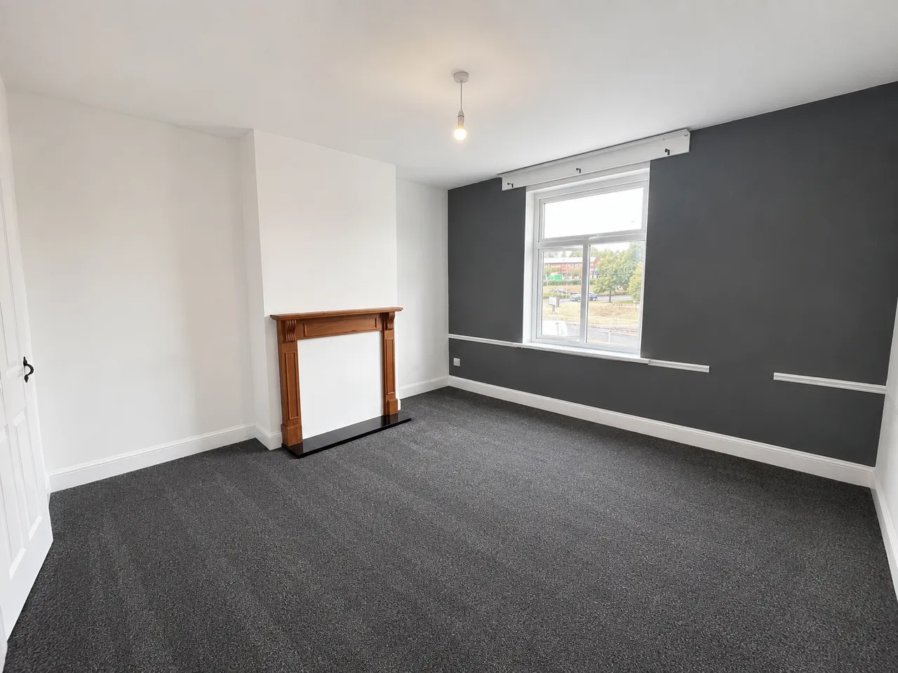 Dewsbury Road, Wakefield, photo 3
