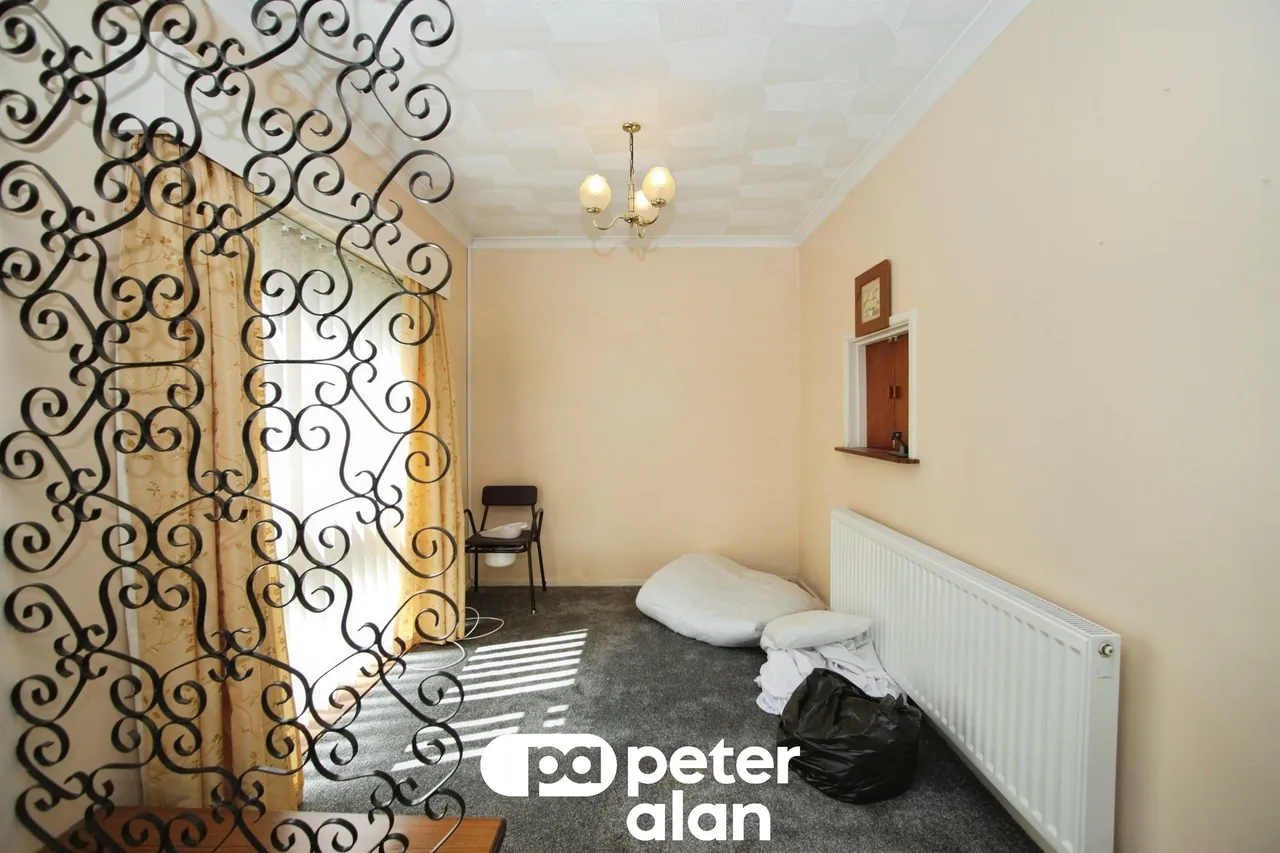 Thorncombe Road, Blackwood, NP12, photo 5