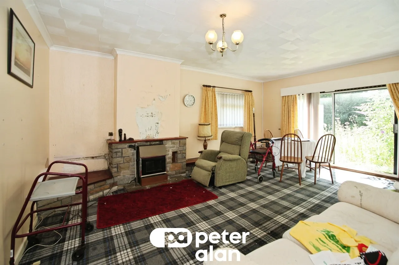 Thorncombe Road, Blackwood, NP12, photo 2