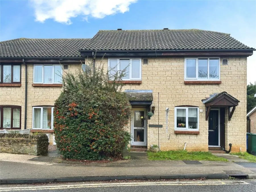 2 bed house for sale, Roman Way, Bicester, OX26