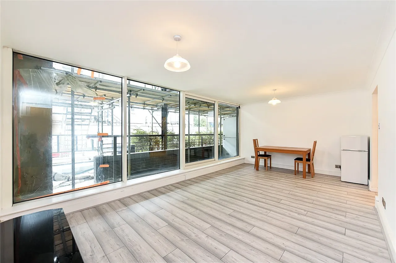 Boardwalk Place, Canary Wharf, E14, photo 13