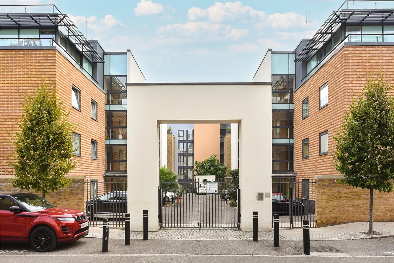 Boardwalk Place, Canary Wharf, E14, photo 17