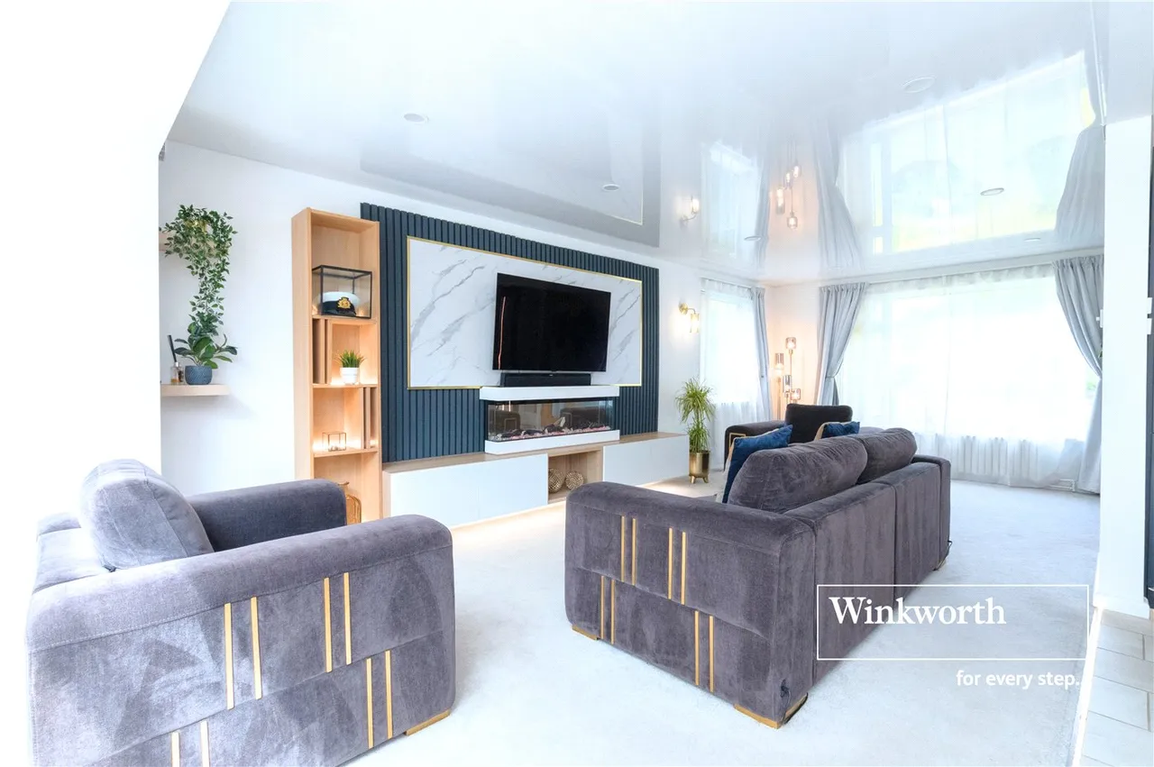 Whincroft Drive, Ferndown, BH22, photo 7