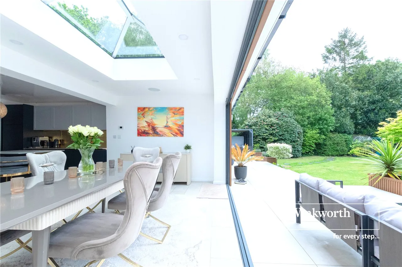 Whincroft Drive, Ferndown, BH22, photo 10