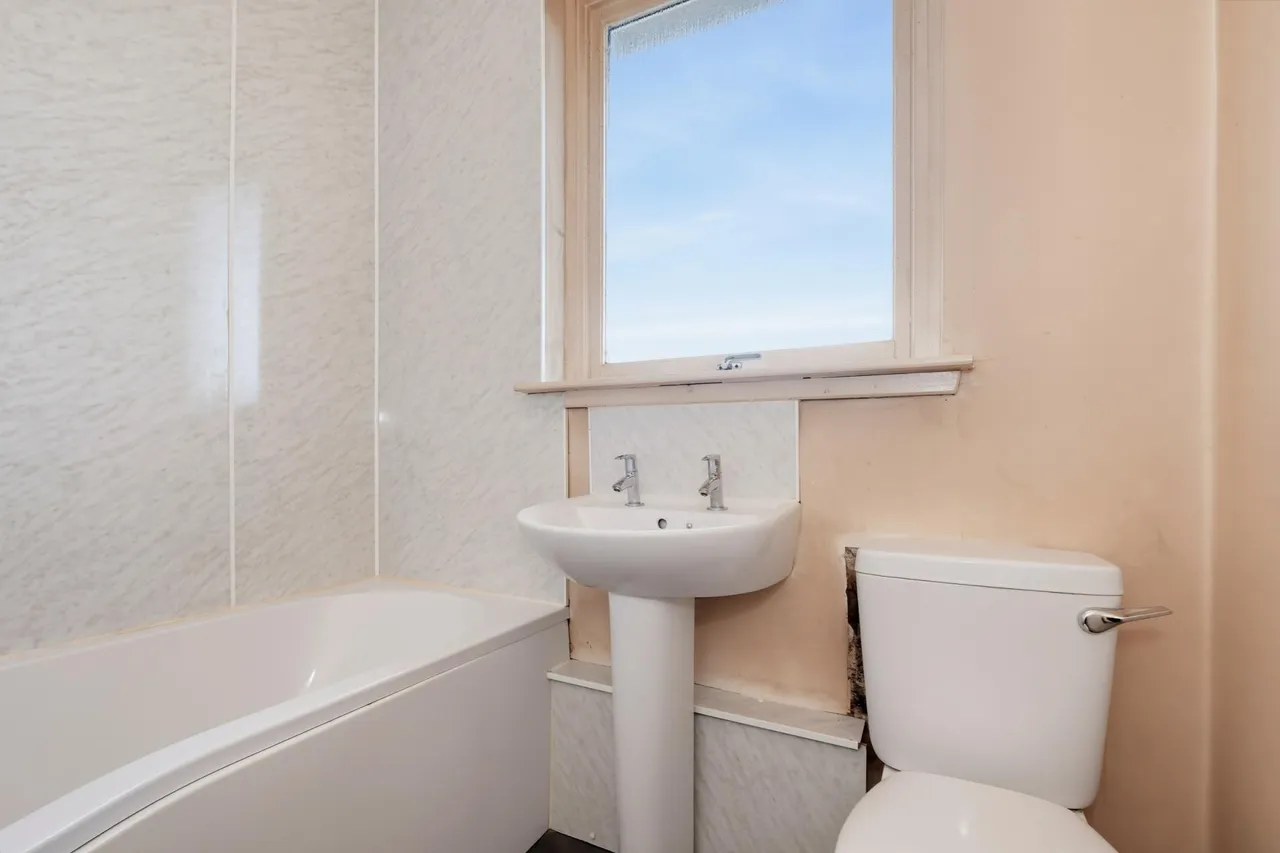 Derbeth Crescent, Aberdeen, AB16, photo 19