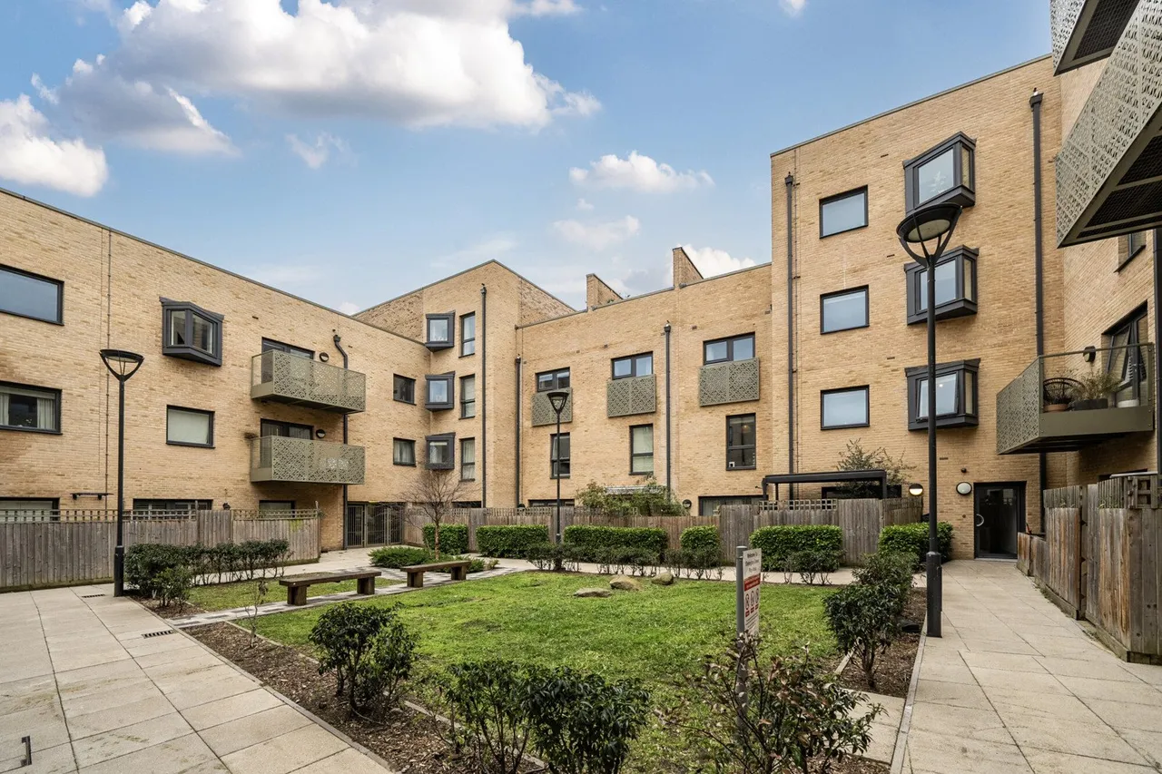 Horsnell Close, SE5, photo 18