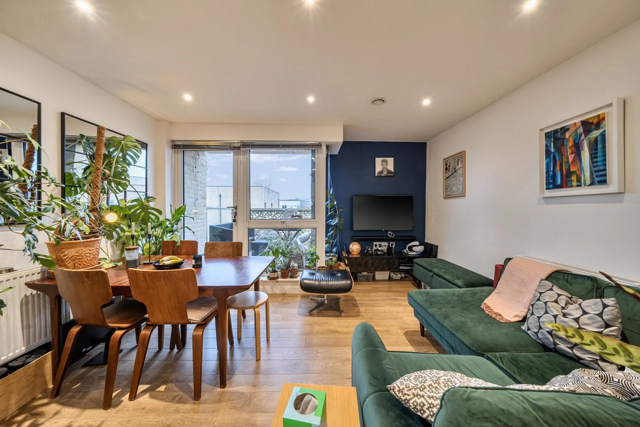 Horsnell Close, SE5, photo 2