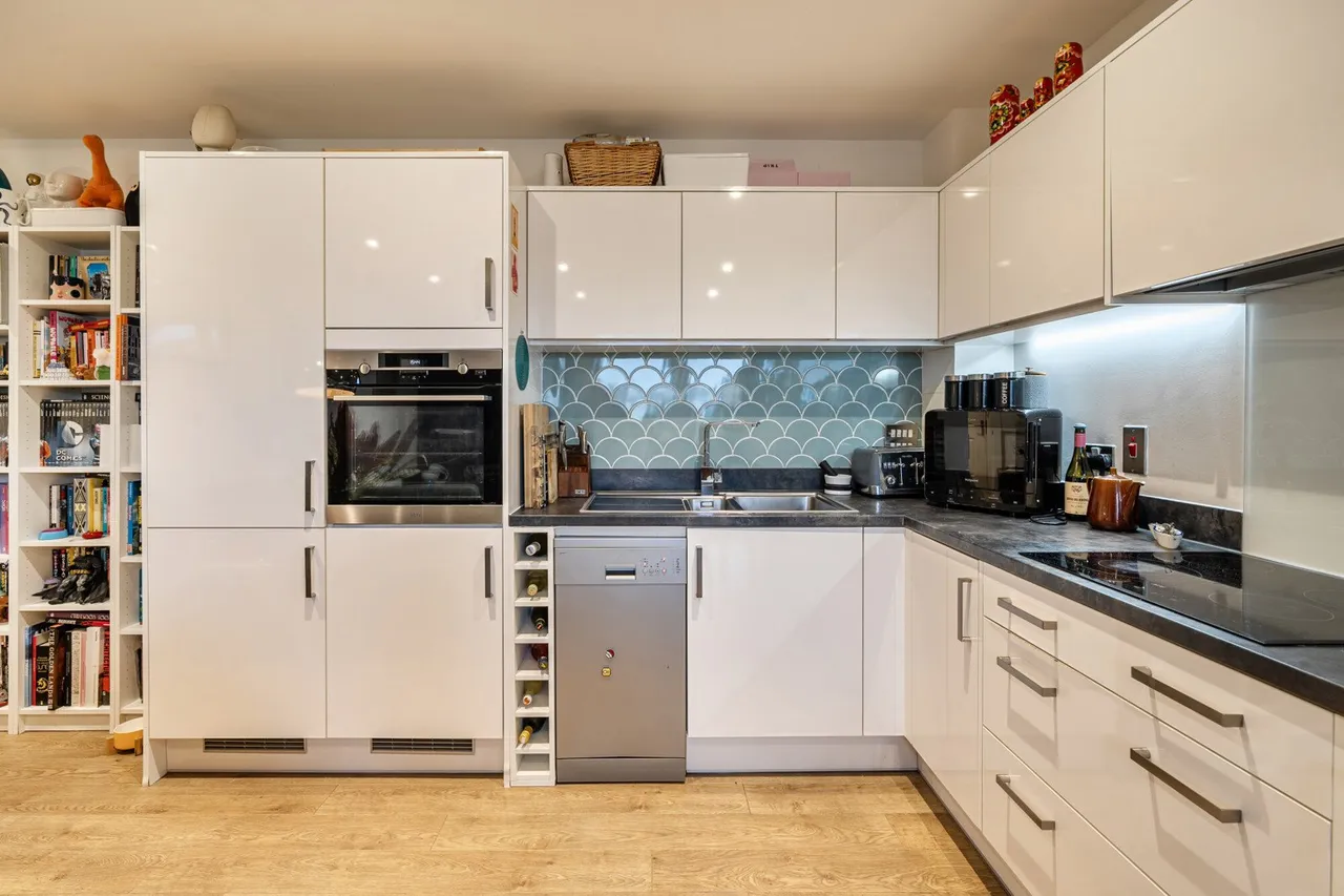 Horsnell Close, SE5, photo 19