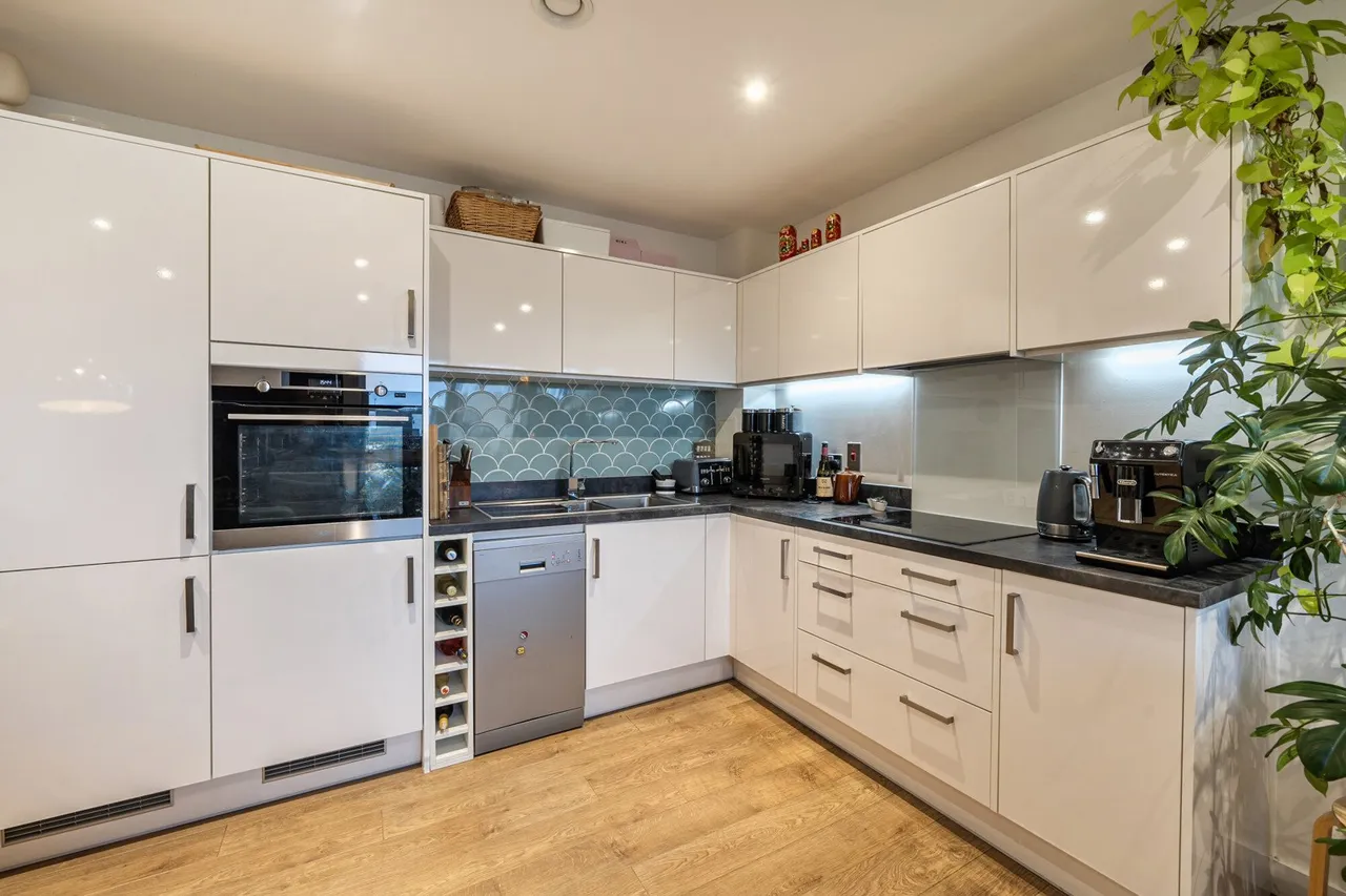 Horsnell Close, SE5, photo 13