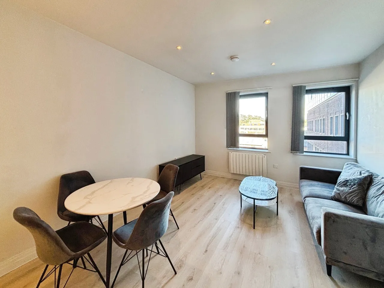 Pembroke Broadway, Camberley, Surrey, GU15 3FB, photo 6