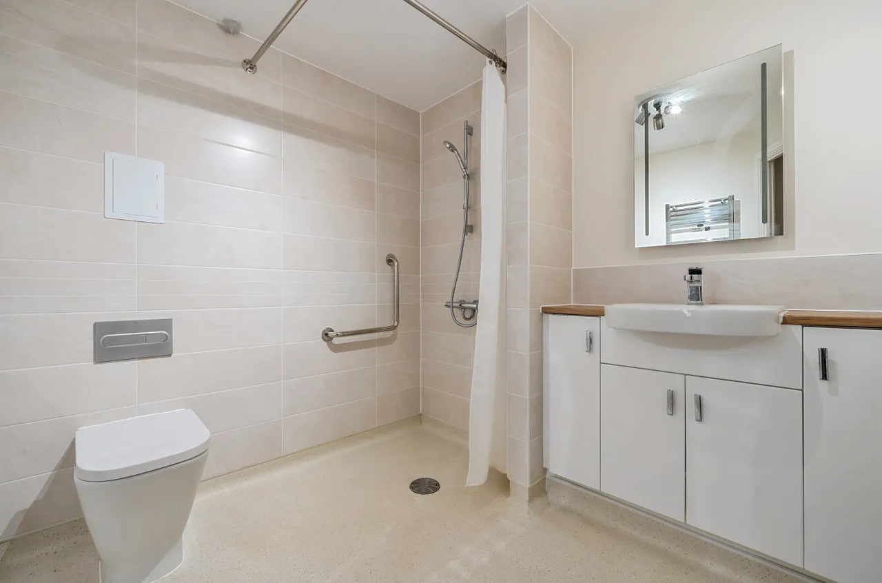 The Dean, Alresford, SO24, photo 5