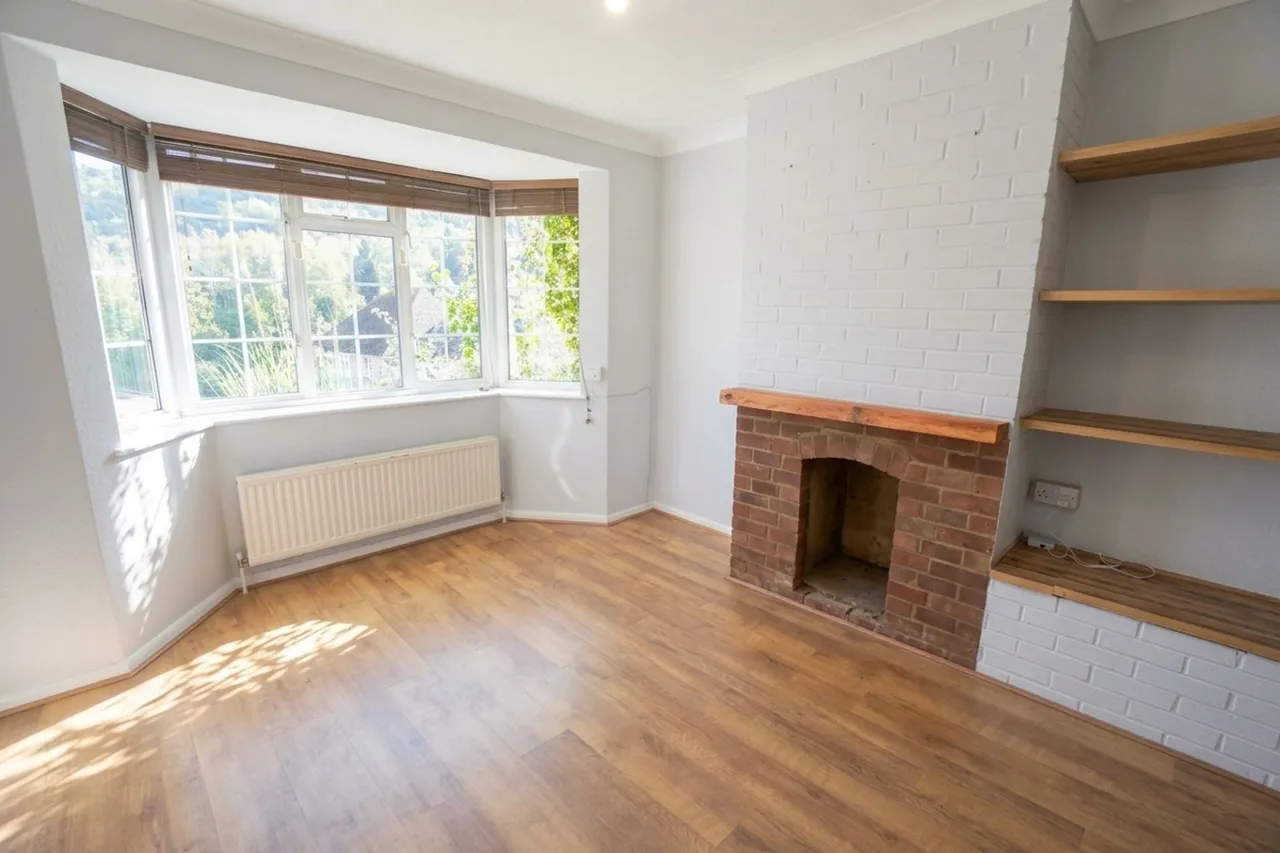 New Road Close, High Wycombe, HP12, photo 4