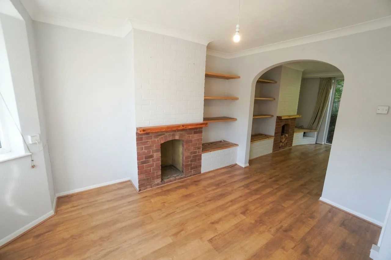 New Road Close, High Wycombe, HP12, photo 5