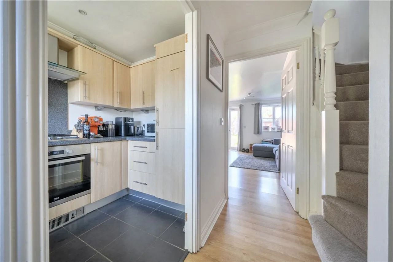 Botley Road, North Baddesley, SO52, photo 4
