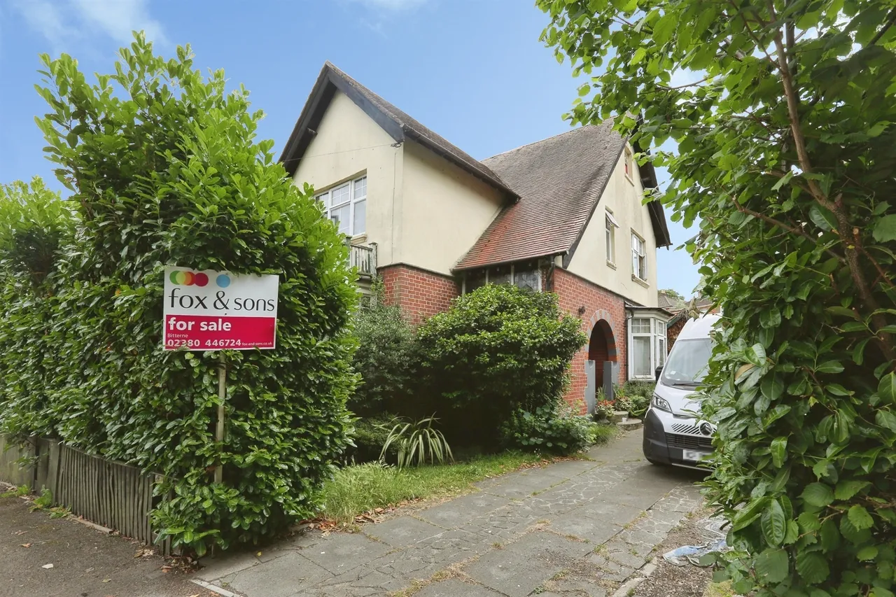3 bed house for sale — Beech Avenue, Southampton