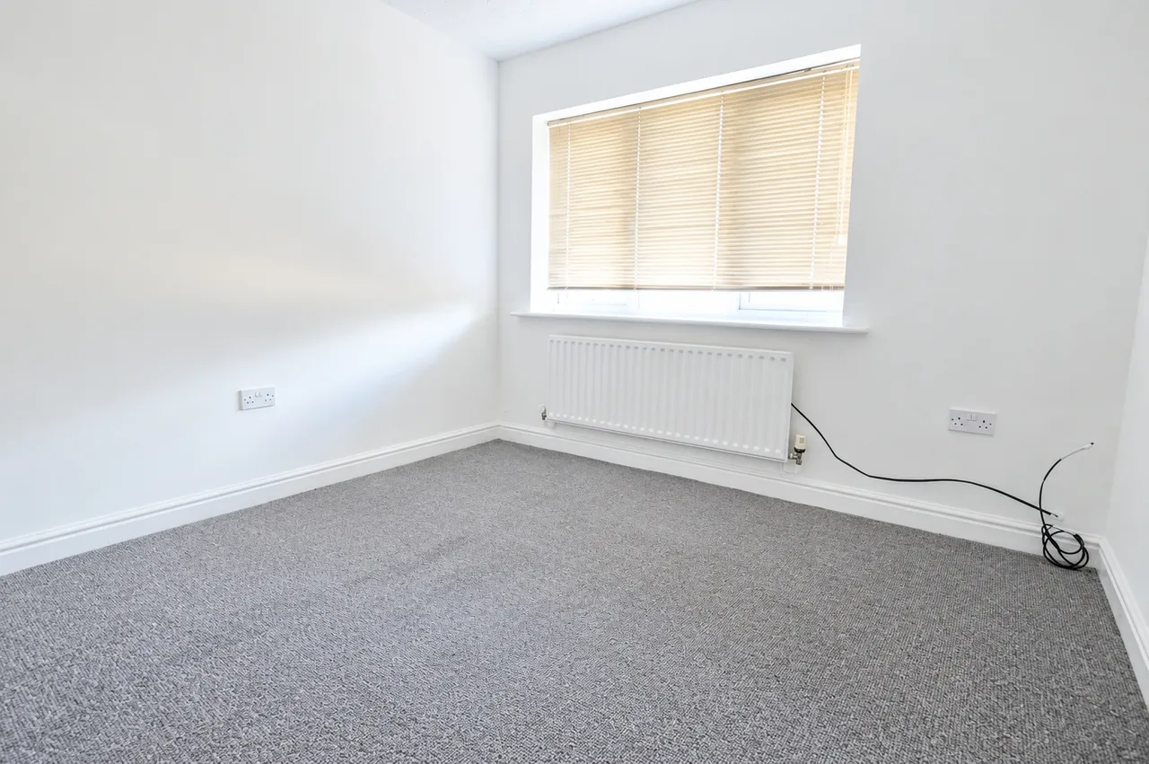 Stockley Crescent, Shirley, B90, photo 9