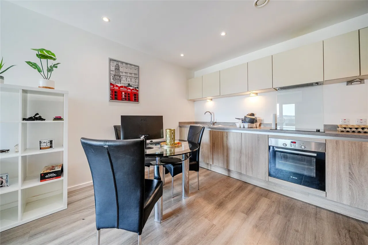 Ringers Road, Bromley, BR1, photo 2