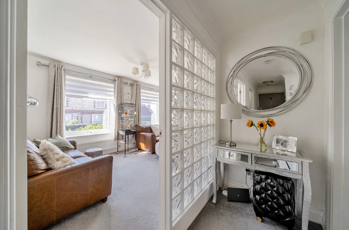 Storrington, RH20 4LH, photo 9