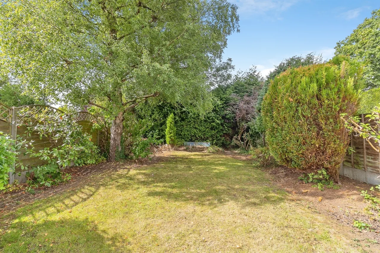 Crowland Road, Luton, LU2, photo 12