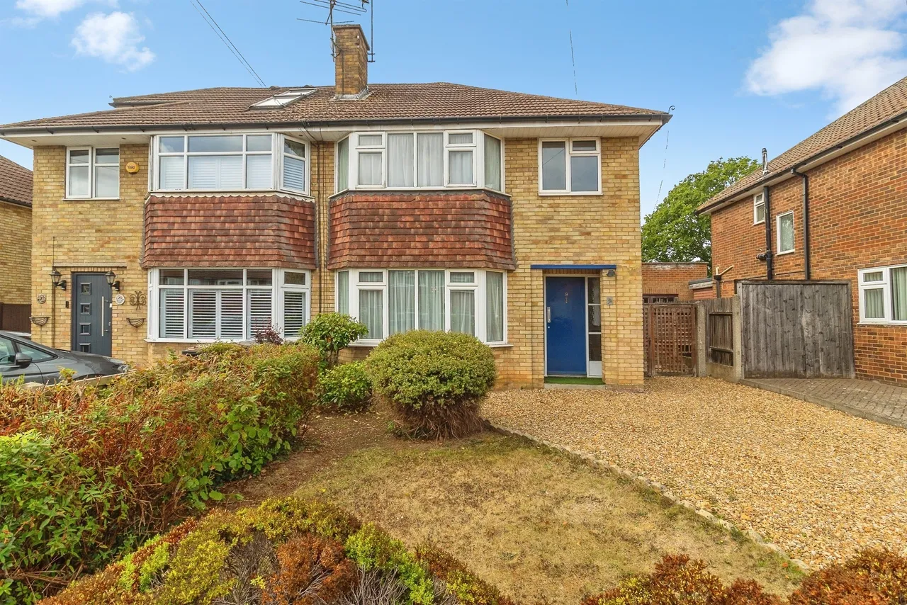 3 bed house for sale, Crowland Road, Luton, LU2