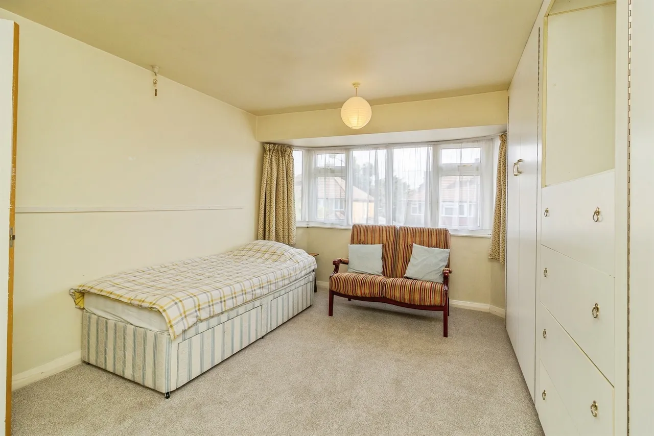 Crowland Road, Luton, LU2, photo 9