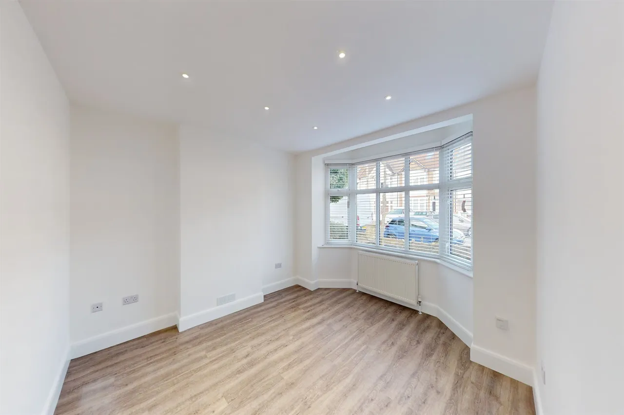 Chingford, London, E4, photo 5