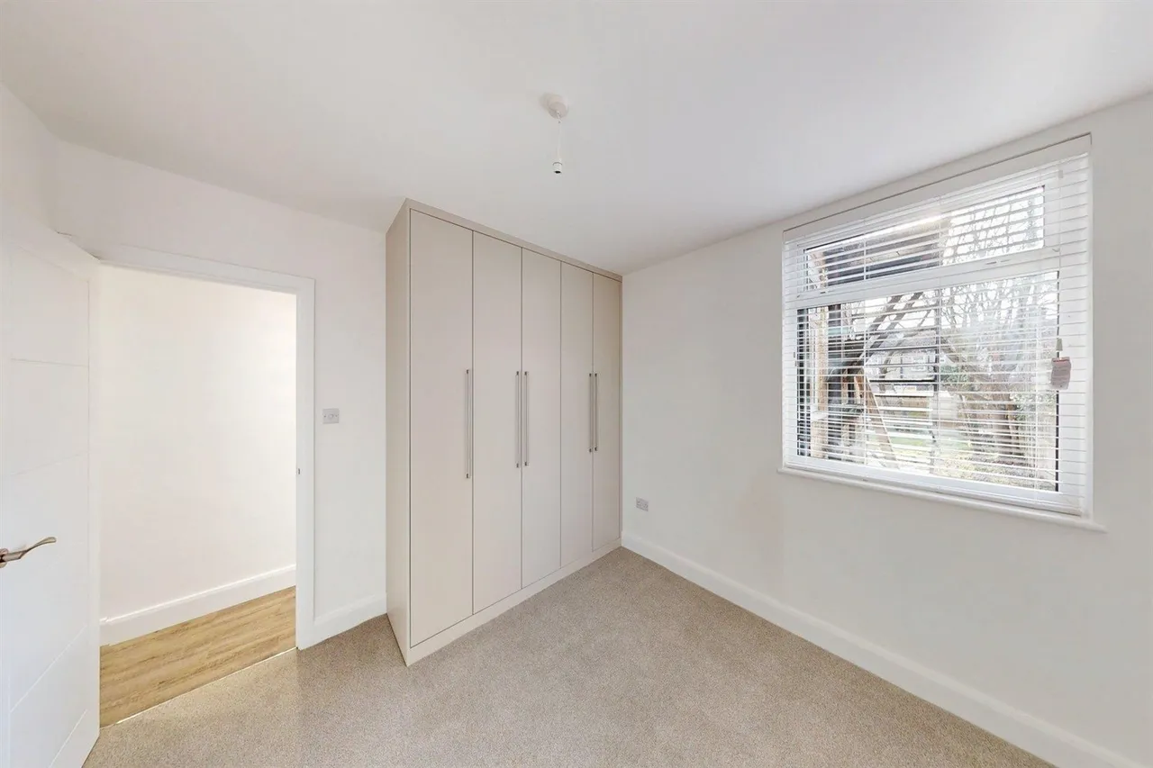 Chingford, London, E4, photo 9