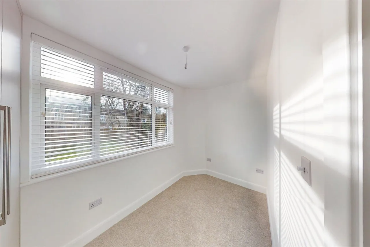 Chingford, London, E4, photo 13