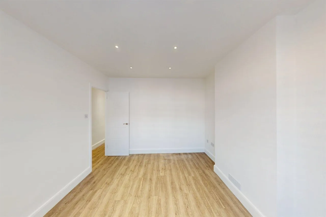 Chingford, London, E4, photo 6