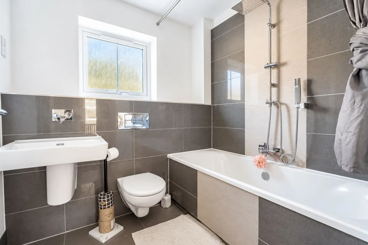 Ver Brook Avenue, Markyate, AL3, photo 12