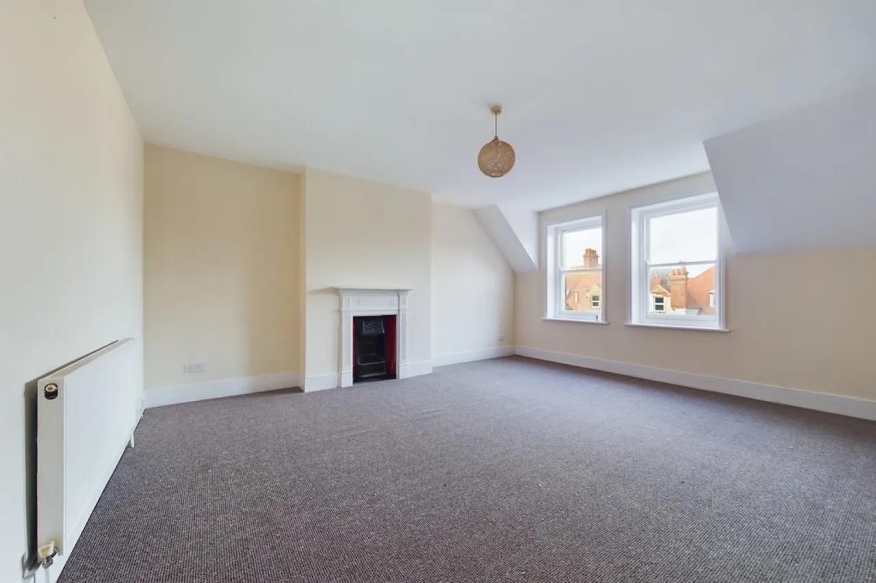 Bouverie Road West, Folkestone, photo 10