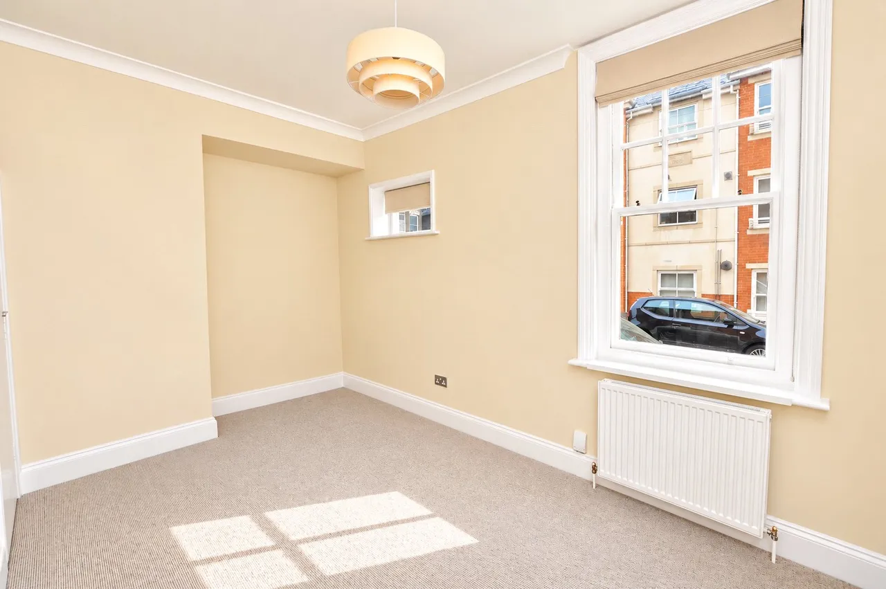York Road, Guildford, GU1, photo 5