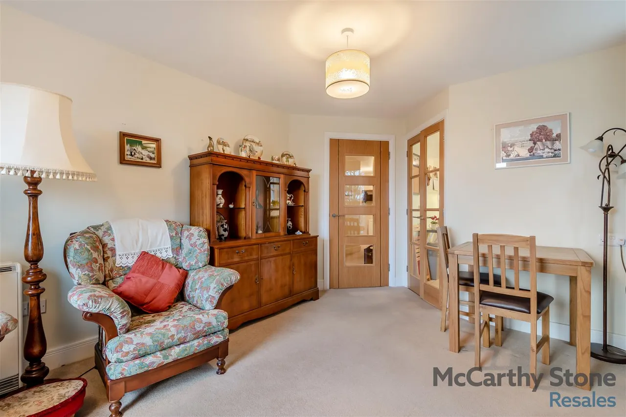 Victoria Road, Malvern, WR14, photo 6