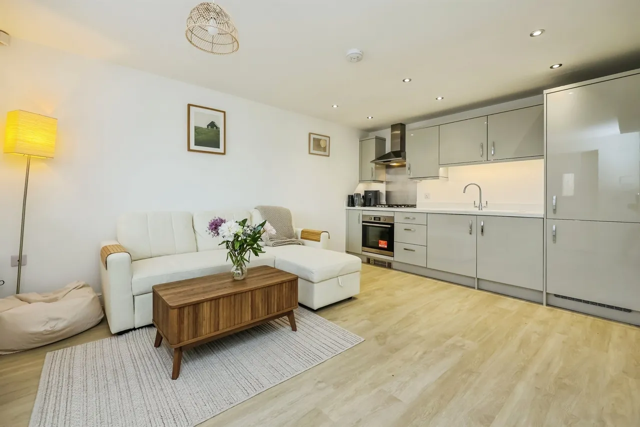 Berne Close, Bestwood Village, NG6, photo 2