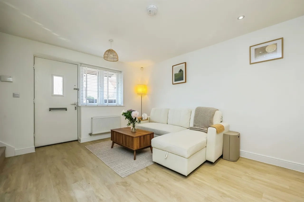 Berne Close, Bestwood Village, NG6, photo 13