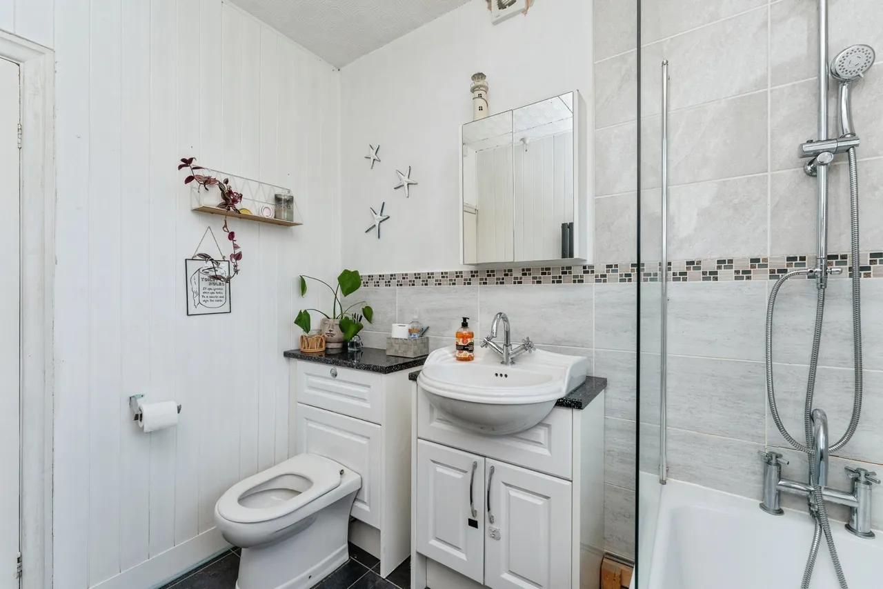 Mannings Lane South, Chester, CH2, photo 10