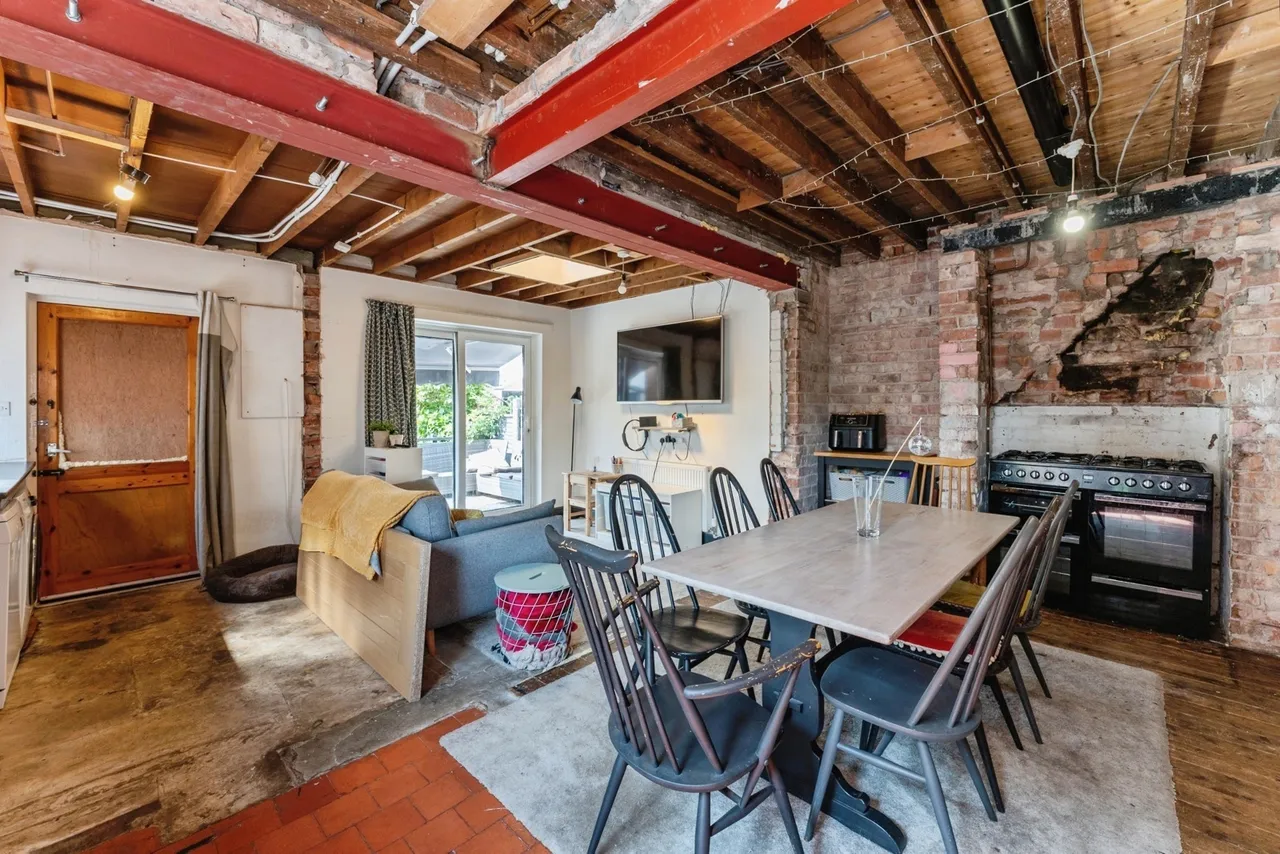 Mannings Lane South, Chester, CH2, photo 5