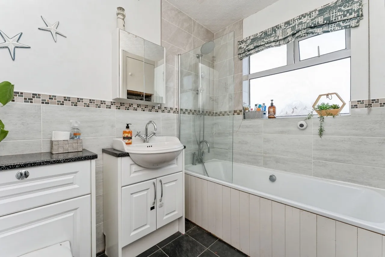 Mannings Lane South, Chester, CH2, photo 9