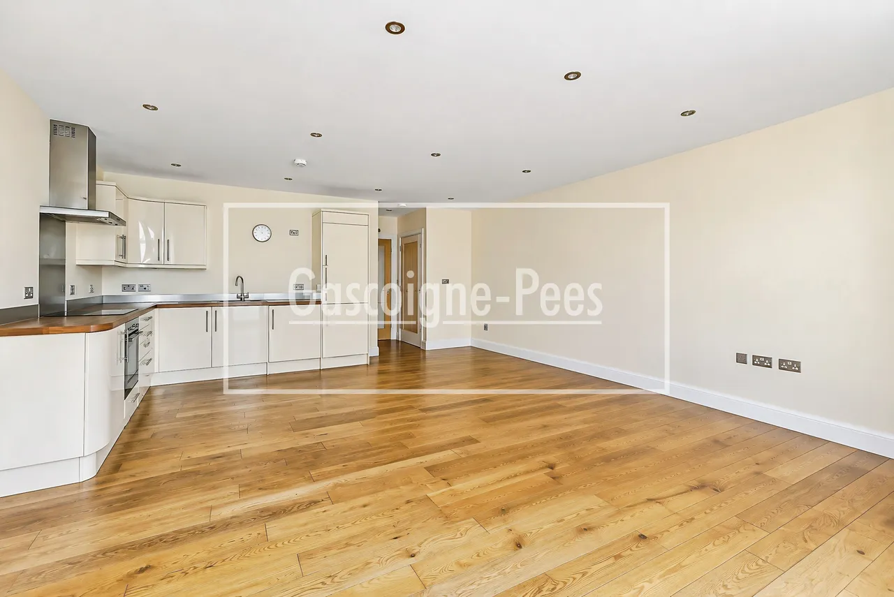 Wandsworth road, SW8, photo 2