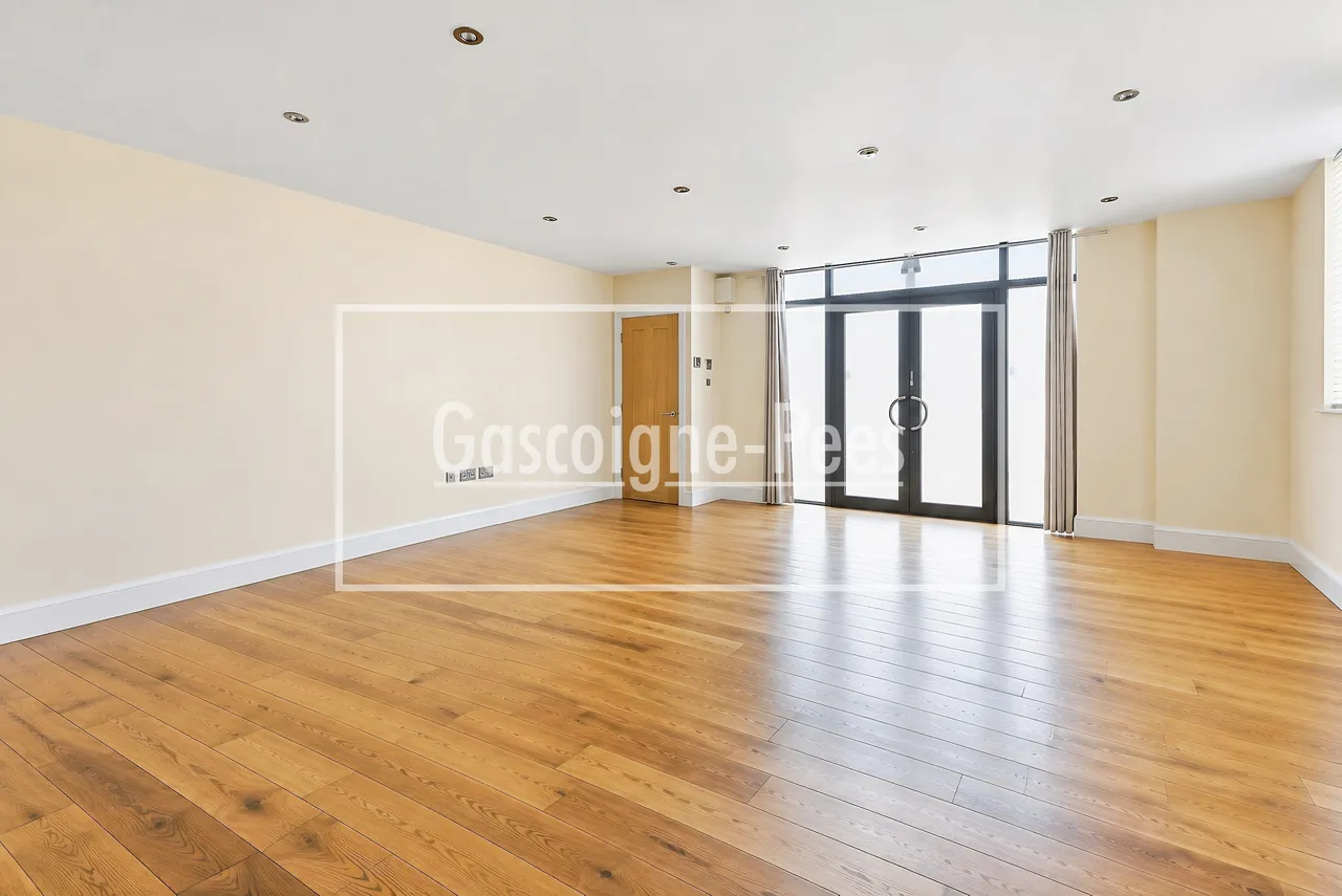 Wandsworth road, SW8, photo 5