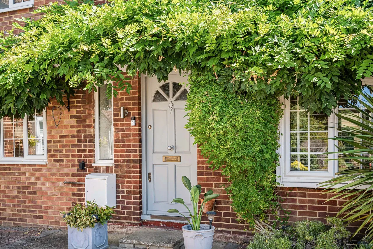 Winston Drive, Stoke D'abernon, KT11, photo 22