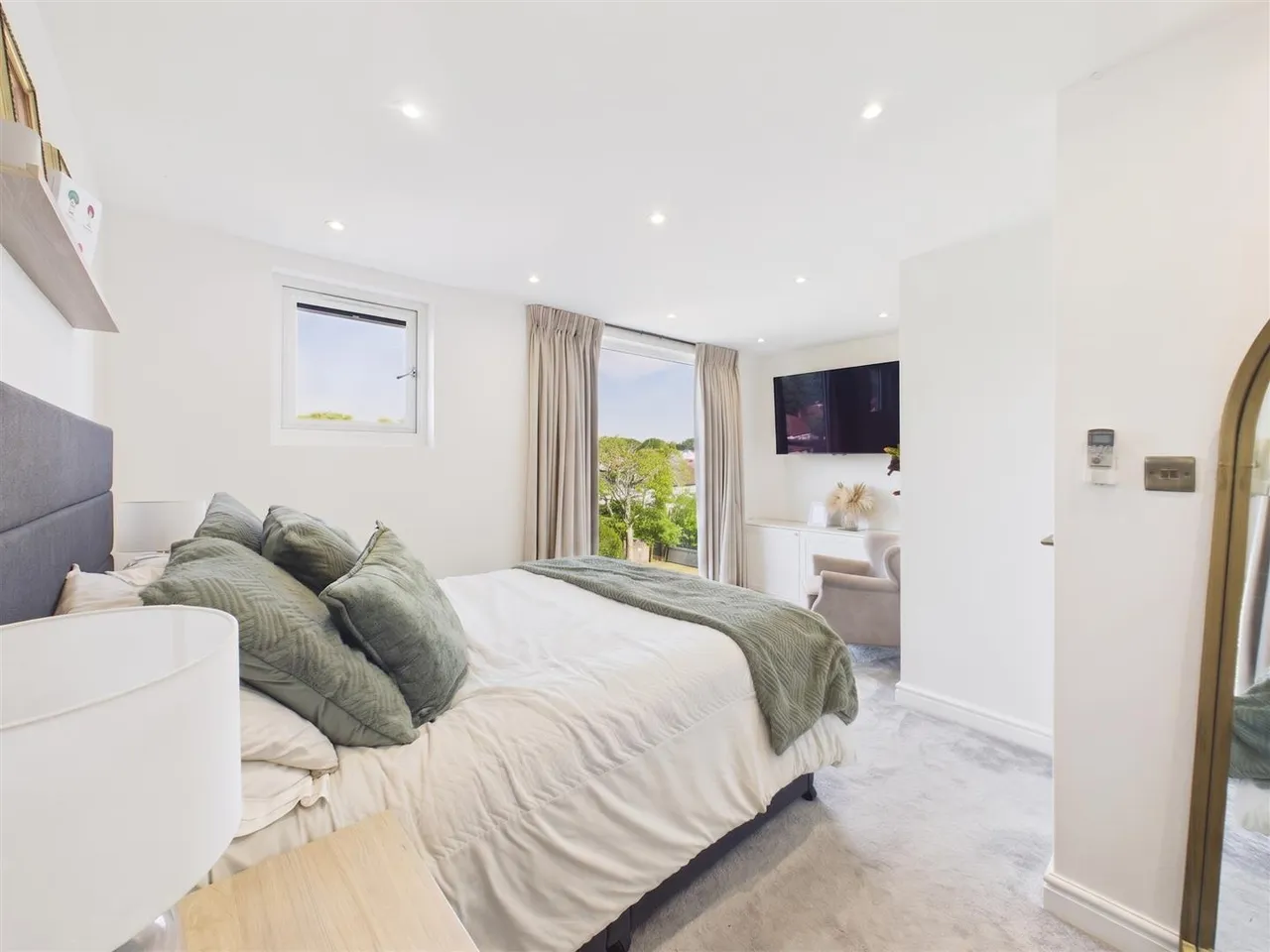 Greencroft Avenue, Ruislip, Middlesex, HA4 9JJ, photo 11