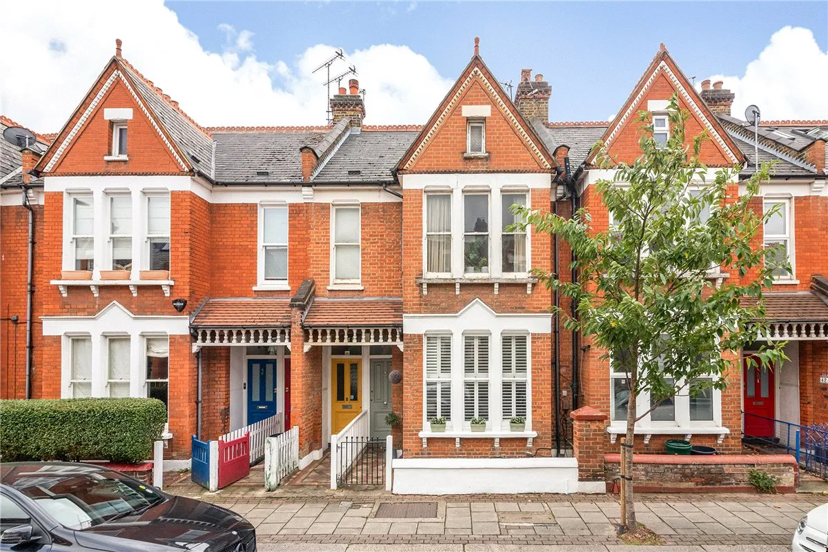 Yukon Road, London, SW12, photo 2