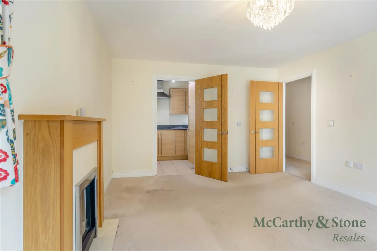 The Oval, Stafford, ST17, photo 7